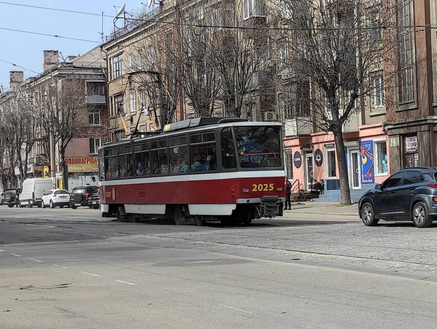 Сьогодні в Кам’янському трамвай №4 курсуватиме за зміненим маршрутом