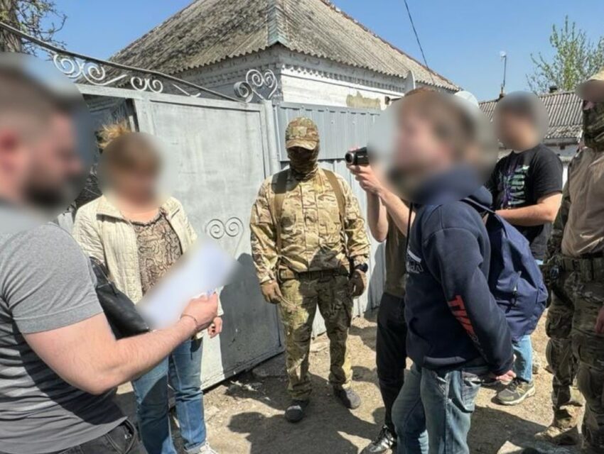 В Дніпрі затримали чергового інформатора, який надсилав ворогам координати блокпостів та  військових підрозділів на Дніпропетровщині