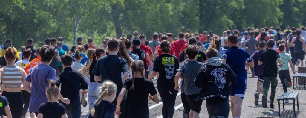 На Лівобережжі Кам'янського відбувся традиційний легкоатлетичний пробіг - ФОТО