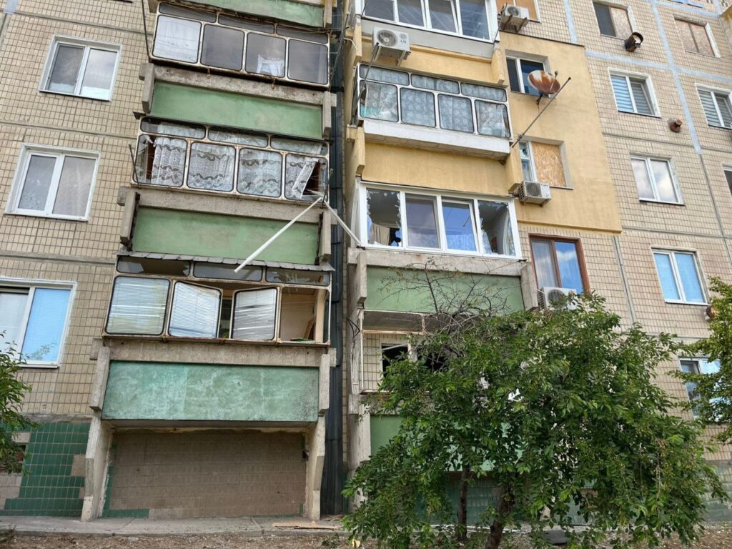 Вночі окупанти атакували дроном одне з міст на Дніпропетровщині - ФОТО