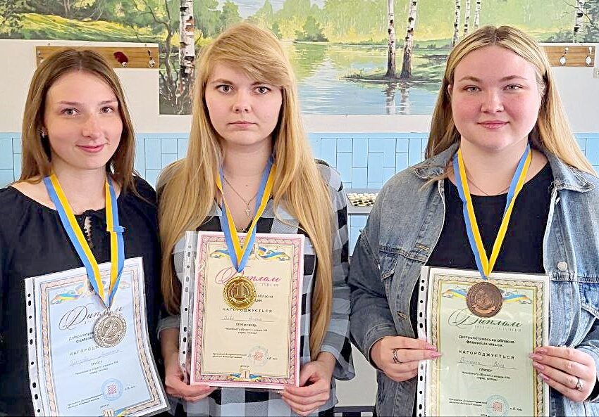 Стовідсоткове “влучання” кам`янських шашкістів на чемпіонаті Дніпропетровщини