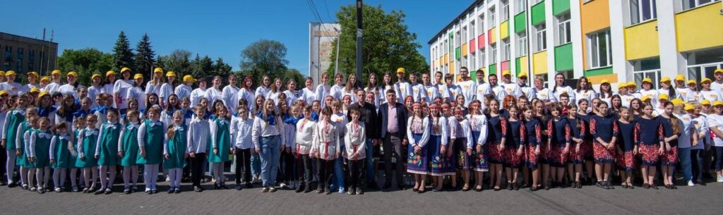 В Кам'янському допомагатимуть за допомогою мистецтва боротись зі стресом  - ФОТО