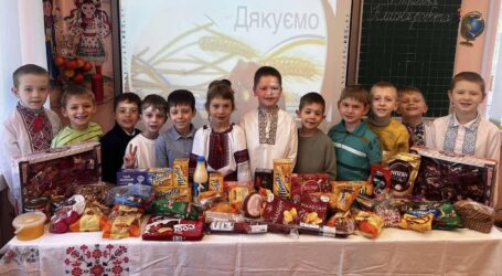 Дві тисячі пасок, тисяча крашанок та понад 170 тисяч гривень: в освітніх закладах Кам’янського збирали Великодні кошики для ЗСУ