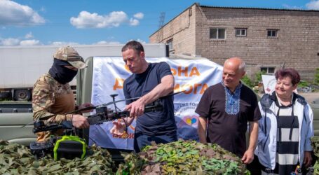 Кам’янське передало військовим дрони власного виробництва
