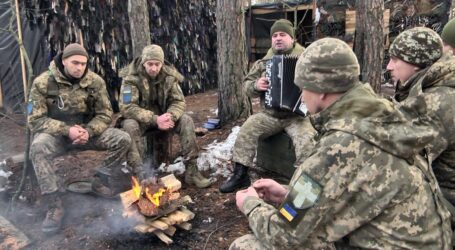 «Там осідай, де люди співають…»