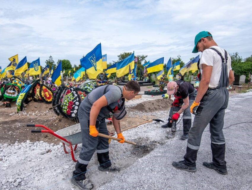 В Кам’янському до кінця літа планують завершити перший етап будівництва меморіального комплексу загиблим героям