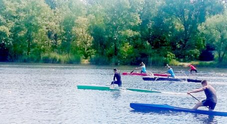 Веслярі з Кам`янського 16 разів відзначились на чемпіонаті Дніпропетровщини