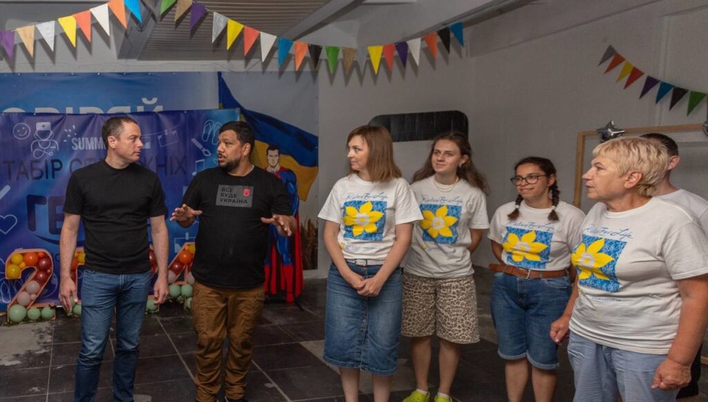 В Кам'янському запрацював літній табор для дітей з родин вимушених переселенців - ФОТО