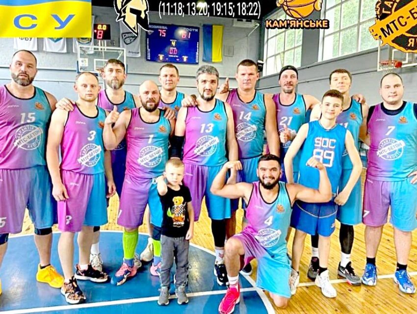 Баскетбольна команда “Кам’янське” вийшла у фінал чемпіонату “DniproLeague”