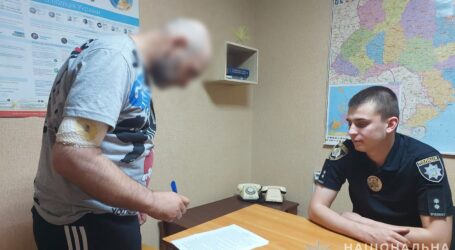 У Кам’янському арештували 48-річного шахрая, який обікрав військовослужбовця на понад 200 тисяч гривень