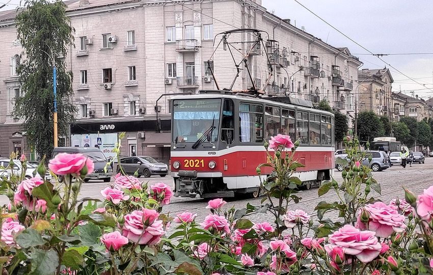 Ввечері та зранку окупанти атакували одне з міст на Дніпропетровщині