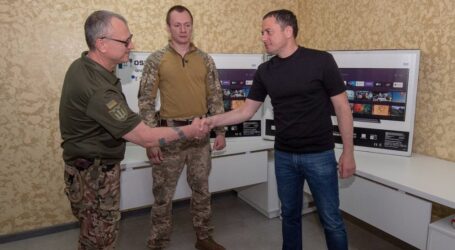 Кам’янське продовжує допомагати військовим