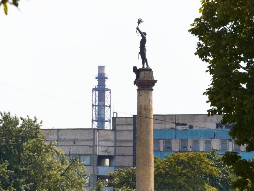 Вночі наші військові знищили над Дніпропетровщиною ворожі «Шахеди», в Дніпрі відомо вже про шістьох загиблих від вчорашньої атаки
