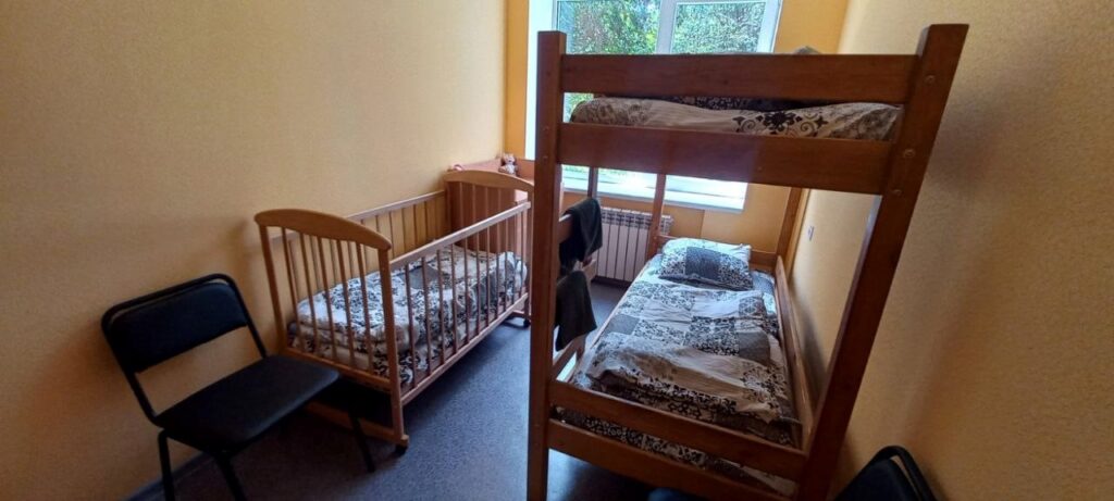 В Кам'янському постраждалі від домашнього насильства отримують безоплатні послуги підтримки - ФОТО