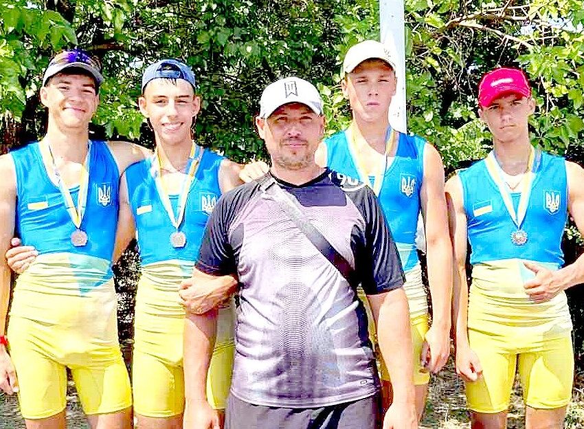 Кам`янчани стали призерами чемпіонату Дніпропетровщини з академічного веслування