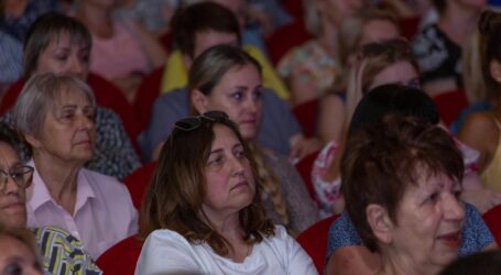 В Кам’янському з професійним святом вітали медичних працівників 