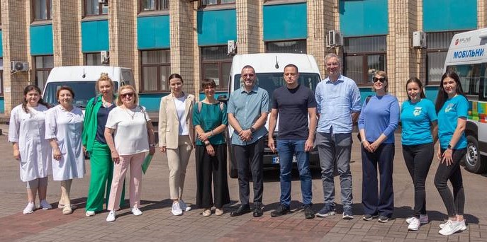 Сьогодні Кам'янське відвідали поважні гості - ФОТО