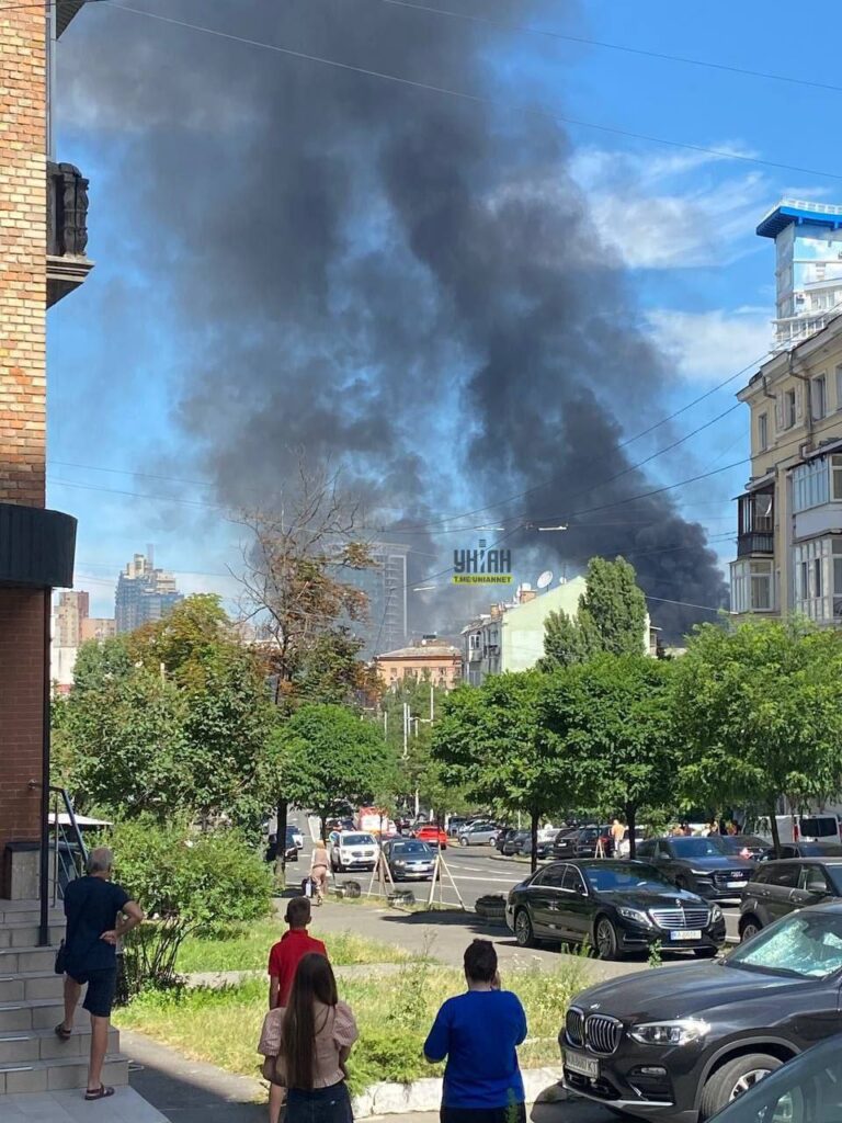 Від ранкової ракетної атаки сильно постраждали Кривий Ріг, Київ та Дніпро, є загиблі та поранені - ФОТО