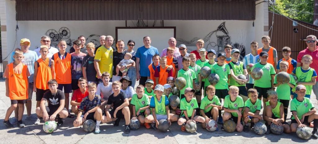 Спортивний захід на підтримку ЗСУ відбувся сьогодні на Лівобережжі Кам'янського - ФОТО