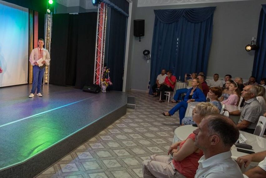 В Кам’янському з професійним святом вітали тренерів