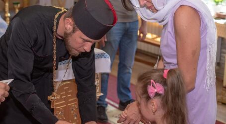 Рідним загиблих героїв з Кам’янського вручили медалі ПЦУ «Хрест Свободи»