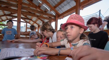 У Кам’янському в модульному містечку для вимушених переселенців планують оновити дитячий майданчик та встановити надувний басейн
