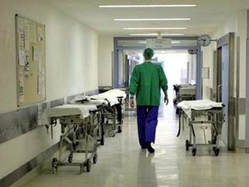 З 1 січня 2025 року всі медзаклади й державні медустанови працюватимуть тільки через Програму медгарантій