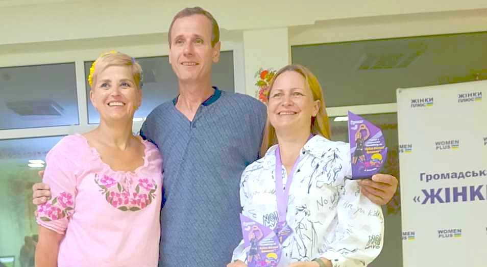 Кам`янська "Паляниця" стала володаркою Кубка Вікторії Орєшиної з паркового волейболу - ФОТО