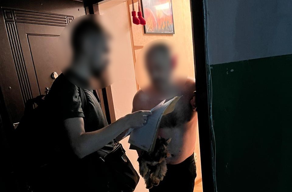 Серед учасників шахрайської схеми адвокати та третейський суддя: на Дніпропетровщині група осіб намагалася заволодіти 3,8 млн грн агрофірми - ФОТО