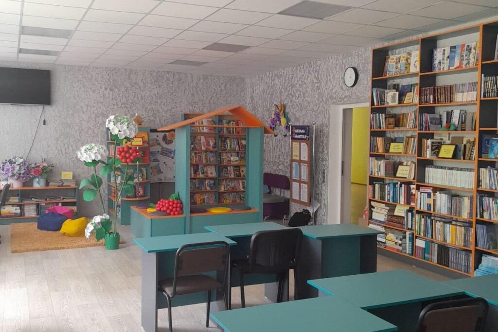В Кам'янському перевіряють готовність закладів освіти до нового навчального року - ФОТО