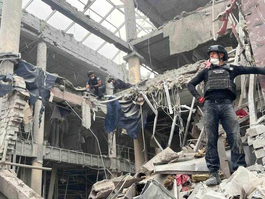 Вночі окупанти знов атакували один з районів Дніпропетровщини - ФОТО