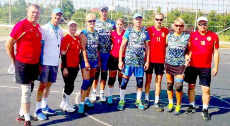 Кам`янська “Паляниця” стала володаркою Кубка Вікторії Орєшиної з паркового волейболу