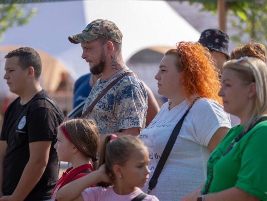 Ветеранські родини Кам’янського знайомились з міською програмою іпотерапії