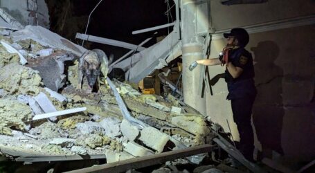 У Кривому Розі вночі росіяни поцілили в готель: є загиблі та поранені