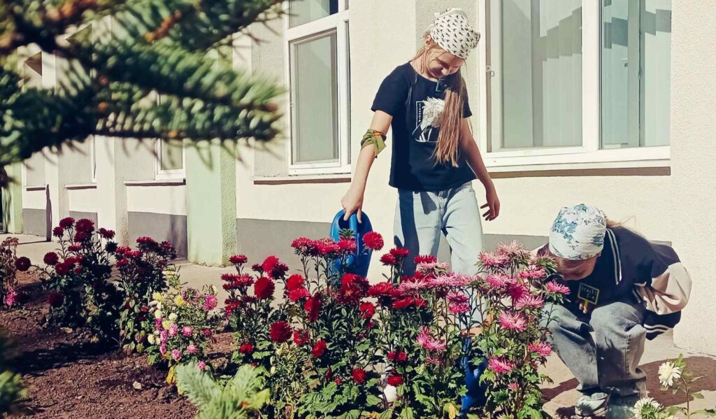 Кам’янське долучилося до Всесвітнього Дня прибирання - ФОТО