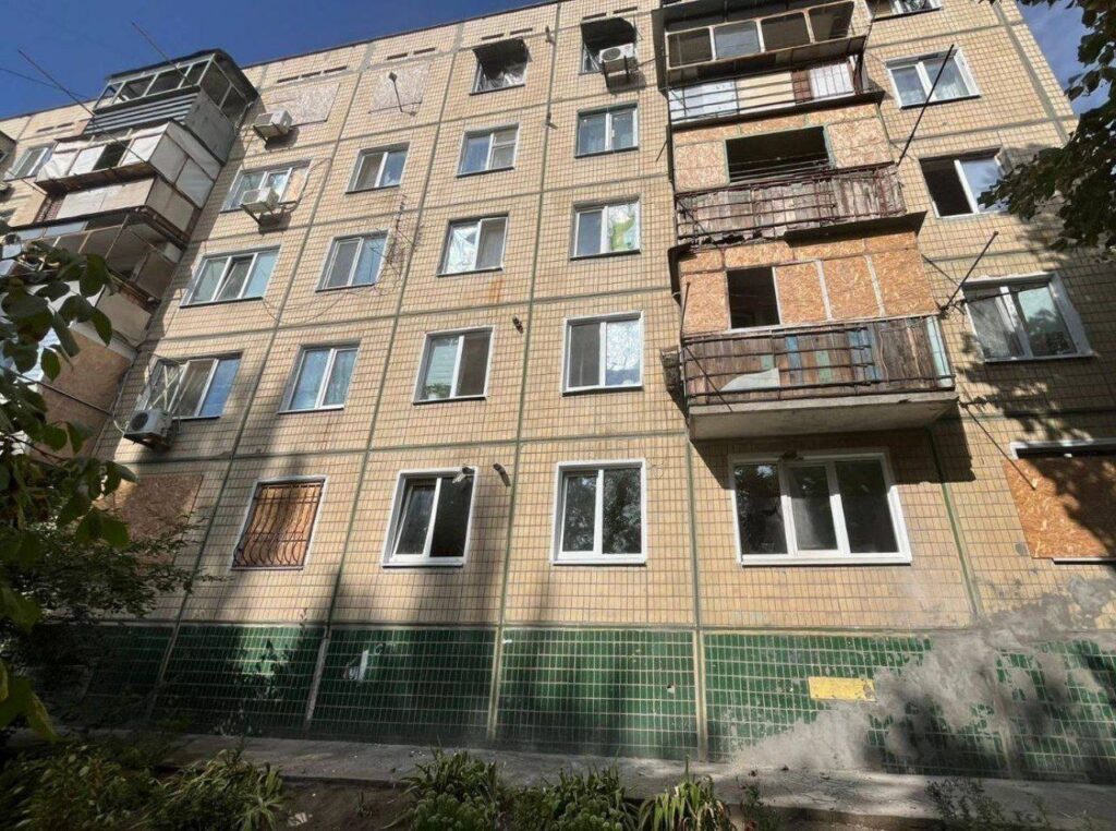 Вночі та зранку в одному з районів Дніпропетровщини знов було гучно від обстрілів - ФОТО