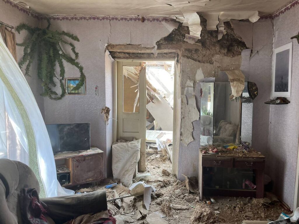 Вночі та зранку один з районів Дніпропетровщини знов був під атакою окупантів - ФОТО