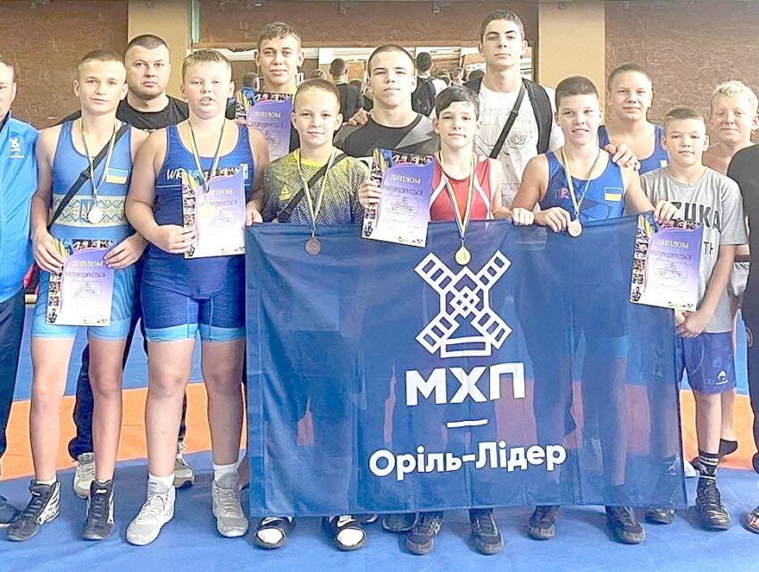 Шестеро “греко-римлян” Кам`янського стали призерами чемпіонату Дніпропетровщини