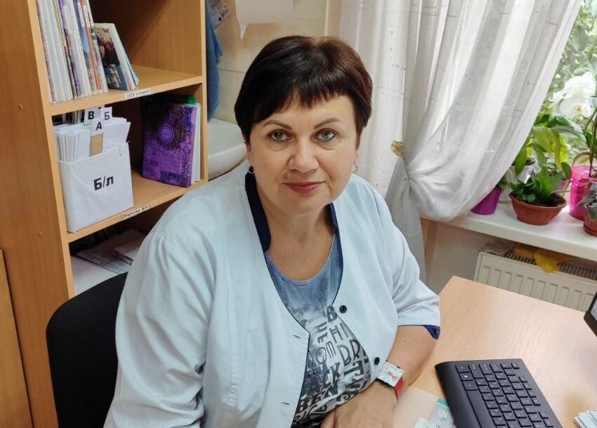 Людмила Коник: «Завжди сприймала дітей як маленьких сонечок, що й самі тягнуться до світла, добра, радощів»