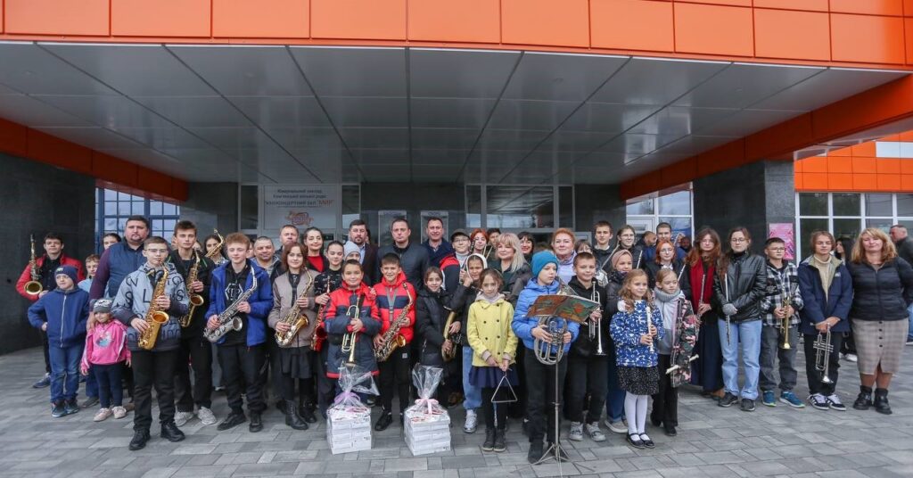 В Кам'янському мистецький проєкт «Арттерапія – лікуємо мистецтвом» матиме продовження - ФОТО