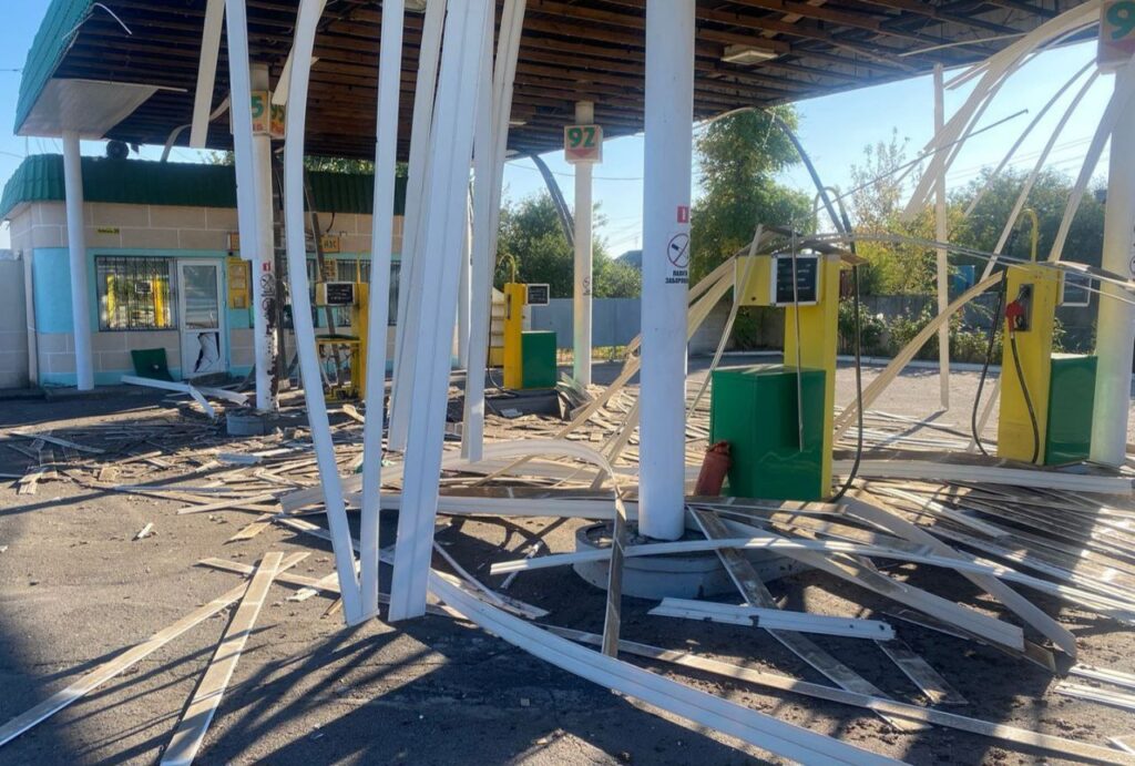 До опівночі гучно було у трьох громадах на Дніпропетровщині - ФОТО