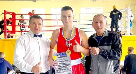 Боксери з Кам`янського стали переможцями та призерами чемпіонату Дніпропетровщини