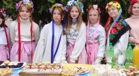 На шкільних ярмарках в Кам’янському для ЗСУ зібрали понад 650 тисяч гривень