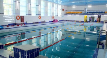Чому в Кам’янському не працюють шкільні басейни, пояснив мер