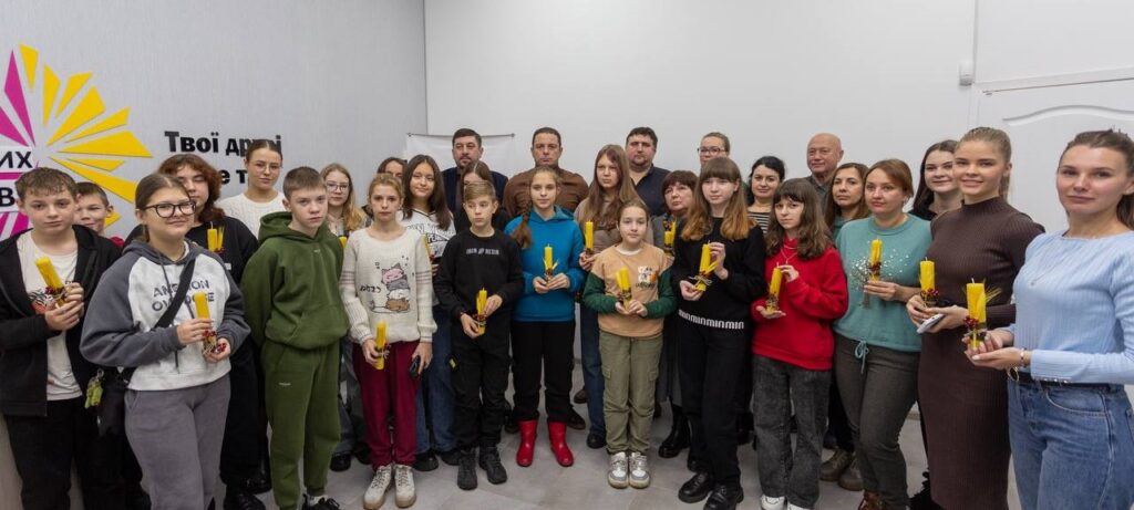 В Кам'янському сьогодні вшанували пам'ять жертв Голодоморів - ФОТО