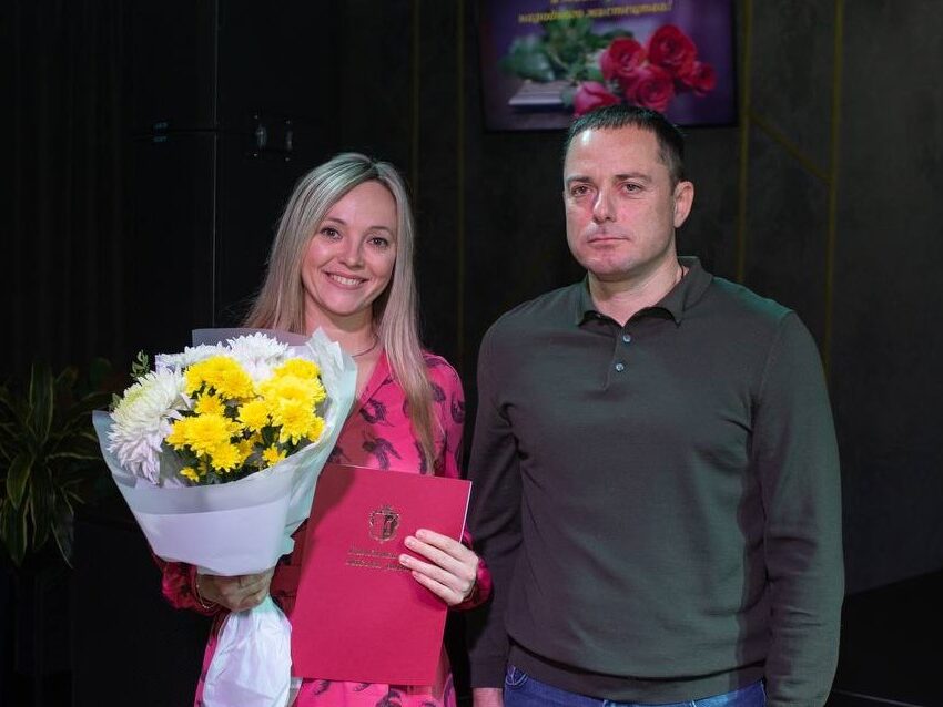 В Кам’янському сьогодні з професійним святом вітали працівників культури та майстрів народного мистецтва
