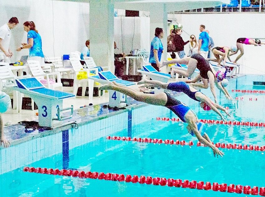 Кам’янські плавці вибороли на Відкритому чемпіонаті міста понад 100 медалей