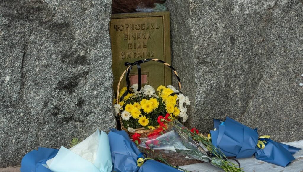 В Кам'янському вшанували пам'ять ліквідаторів аварії на Чорнобильській АЕС - ФОТО