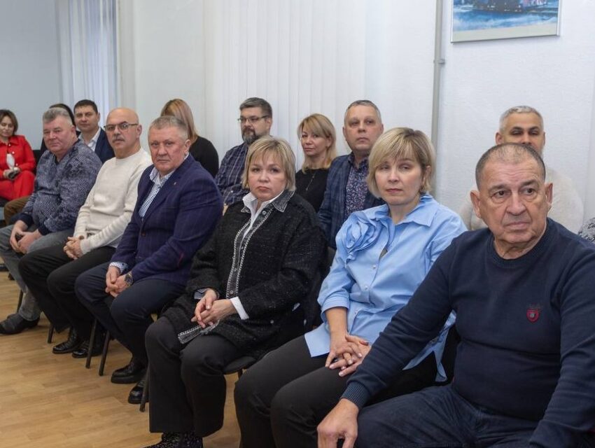 В Кам’янському з професійним святом вітали енергетиків