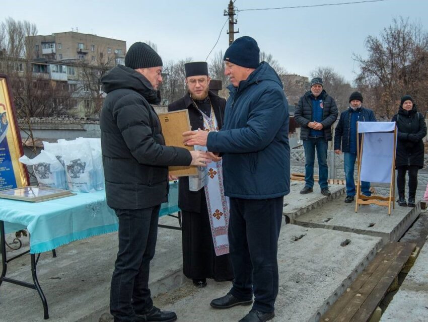 У Козацькій церкві Пресвятої Покрови в Кам’янському провели перше богослужіння